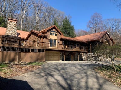 /international/us/21700-springs-road-meadville-pa-110096651766/