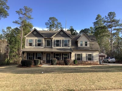 /international/us/370-emily-circle-nw-milledgeville-ga-110108540044/