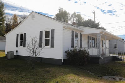 /international/us/10-bradley-ln-waynesboro-va-110103354144/