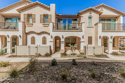 /international/us/9845-e-gamma-avenue-mesa-az-110106153683/