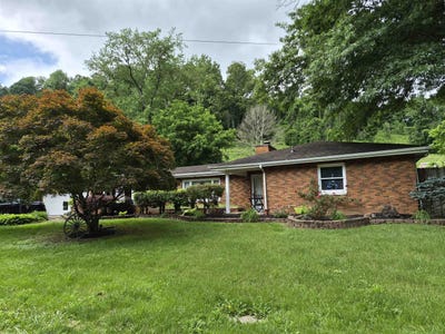 /international/us/957-walker-branch-rd-huntington-wv-110108542025/