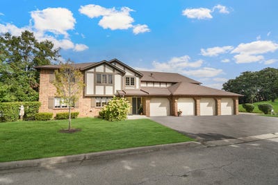 /international/us/7834-w-foresthill-court-palos-heights-il-110119968568/