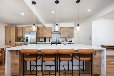 /international/us/6252-lake-albano-ave-san-diego-ca-110107692159/