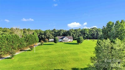 /international/us/5939-nc-hwy-16-n-taylorsville-nc-110101101826/?lang=fr