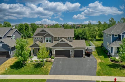 /international/us/19973-farnham-avenue-n-forest-lake-mn-110108794975/