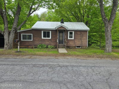 /international/us/227-ralph-road-lake-luzerne-ny-110099661621/?lang=zh-cn