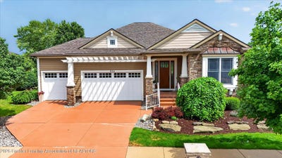 /international/us/624-aquila-drive-east-lansing-mi-110108688755/