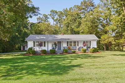 /international/us/29-abbeville-street-due-west-sc-110110027275/