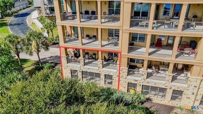 /international/us/96-island-drive-horseshoe-bay-tx-110119606106/
