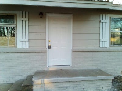 /international/us/203-fisher-street-batesville-ms-110097515192/