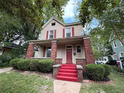/international/us/902-royal-street-alton-il-110108201978/