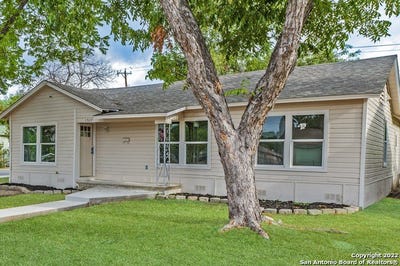 /international/us/1537-alhambra-san-antonio-tx-110098882934/
