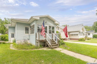 /international/us/227-n-crescent-dr-mason-city-ia-110101501887/?lang=en
