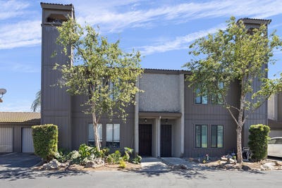 /international/us/867-greenfield-avenue-hanford-ca-110108772408/