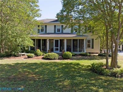 /international/us/228-church-street-mathews-va-110107955234/