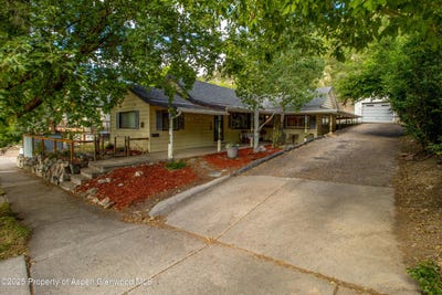 /international/us/1026-palmer-avenue-glenwood-springs-co-110100832140/