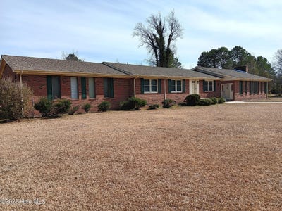 /international/us/1701-s-nc-41-and-111-highway-beulaville-nc-110097758103/?lang=zh-tw