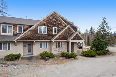 /international/us/5007-fall-line-drive-5007-carrabassett-valley-me-110105698823/