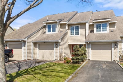 /international/us/41-doral-lane-bay-shore-ny-110107194478/