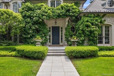 /international/us/630-vaughan-road-bloomfield-hills-mi-110108546698/