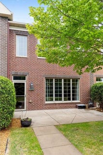 /international/us/12401-flanders-court-ne-blaine-mn-110108344803/
