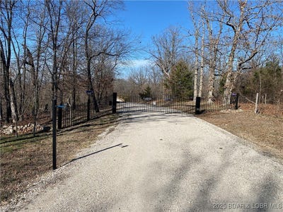 /international/us/tbd-maverick-drive-eldridge-mo-110098354881/