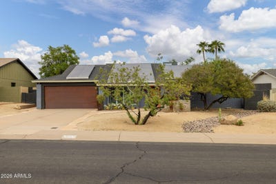 /international/us/2360-e-sahuaro-drive-phoenix-az-110110369237/