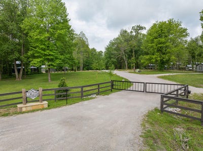 /international/us/13-sunset-bluff-way-monteagle-tn-110099513415/