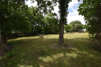 /international/us/422-s-cheokee-street-lot-3-stilwell-ok-110102431326/