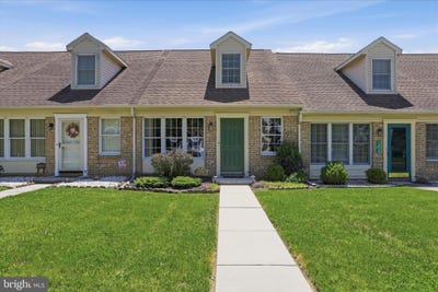 /international/us/1008-orchard-drive-chambersburg-pa-110108499059/
