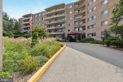 /international/us/100-west-avenue-jenkintown-pa-110108359326/
