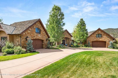 /international/us/11-river-park-lane-carbondale-co-110110150596/