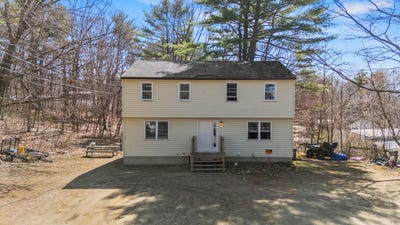 /international/us/5-appleby-street-sanford-me-110107401401/