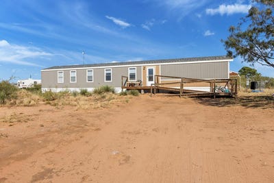 /international/us/9912-w-county-rd-56-midland-tx-110120552561/