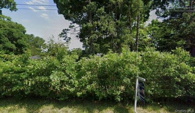/international/us/149-king-road-rocky-point-ny-110108472472/