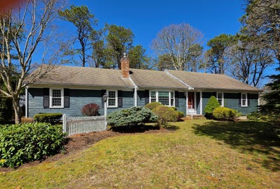 /international/us/85-collingwood-drive-yarmouth-port-ma-110108305006/