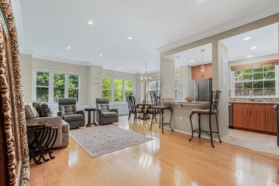/international/us/55-oceana-drive-east-brooklyn-ny-110100846091/