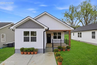 /international/us/818-w-anderson-ave-knoxville-tn-110103873305/