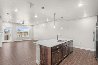 /international/us/265-high-point-dr-longmont-co-110108078614/