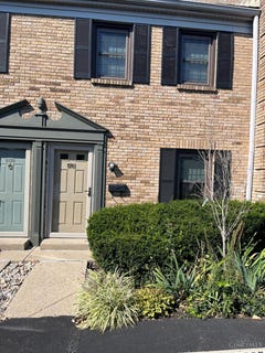 /international/us/9741-bunker-hill-lane-lot-0-montgomery-oh-110120063918/