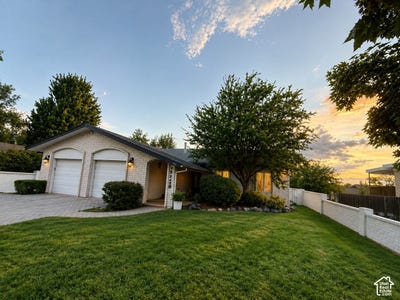 /international/us/7116-s-ponderosa-dr-cottonwood-heights-ut-110119667493/