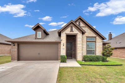 /international/us/1418-wagon-wheel-way-krum-tx-110107745791/