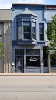 /international/us/810-lincolnway-la-porte-in-110108448587/