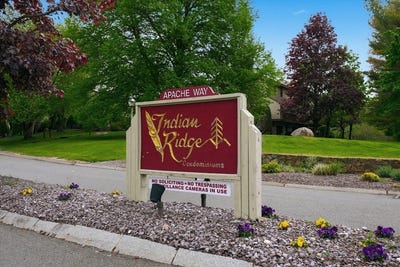 /international/us/52-apache-way-tewksbury-ma-110108179341/