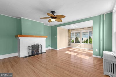 /international/us/1128-w-wyoming-street-allentown-pa-110101483285/