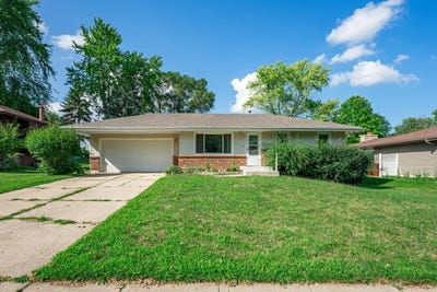 /international/us/5516-pebble-creek-loves-park-il-110101008998/