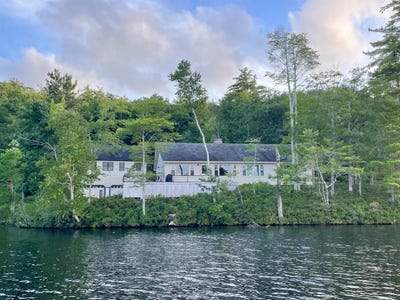 /international/us/244-pinewood-shores-wakefield-nh-110108492027/