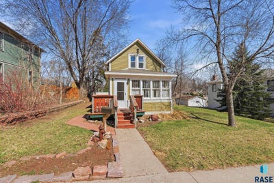 /international/us/306-e-7th-st-dell-rapids-sd-110106930249/
