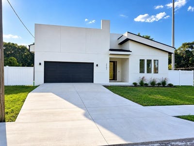 /international/us/2507-fairview-avenue-seffner-fl-110110379885/