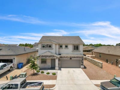 /international/us/541-sunset-valley-avenue-socorro-tx-110100744457/